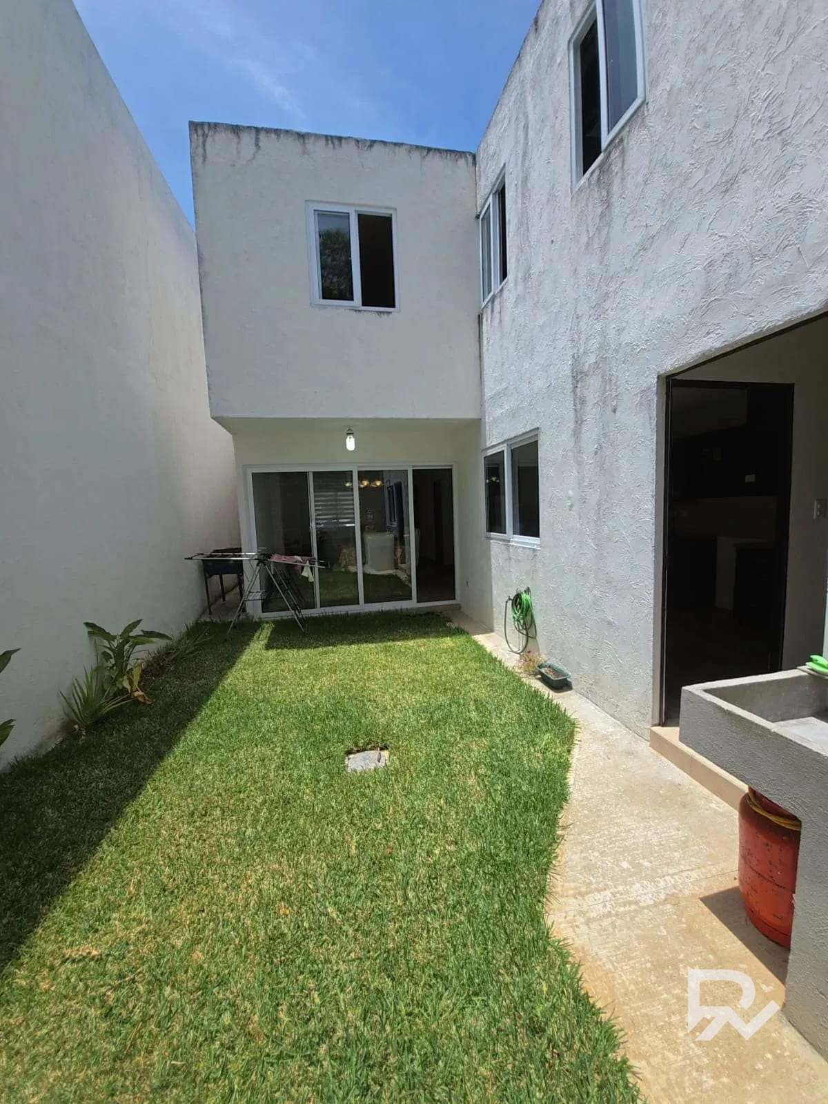 Venta de Casas en Celajes de Navarra, San José Pinula — Casa en Venta en San José Pinula, Guatemala, Ciudad — foto 3 de 17