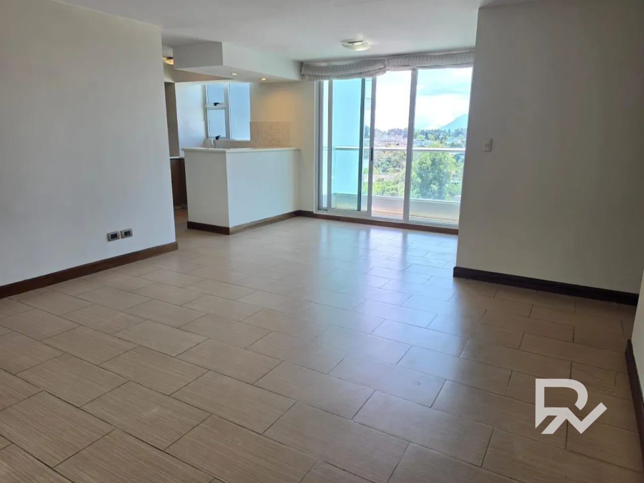 Apartamento en Renta | Condado la Villa Zona 14 — Apartamento en Alquiler en Zona 14, Guatemala, Ciudad — foto 6 de 17