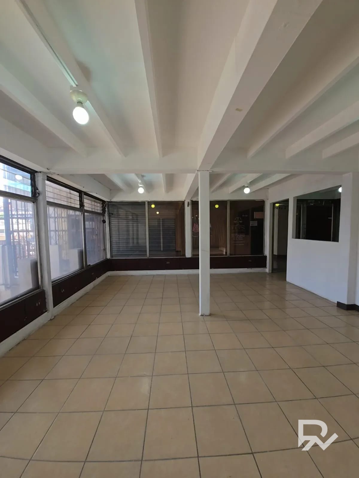 Alquiler de Local Comercial Edificio el Centro Zona 1 — Local en Alquiler en Zona 1, Guatemala, Ciudad — foto 4 de 7
