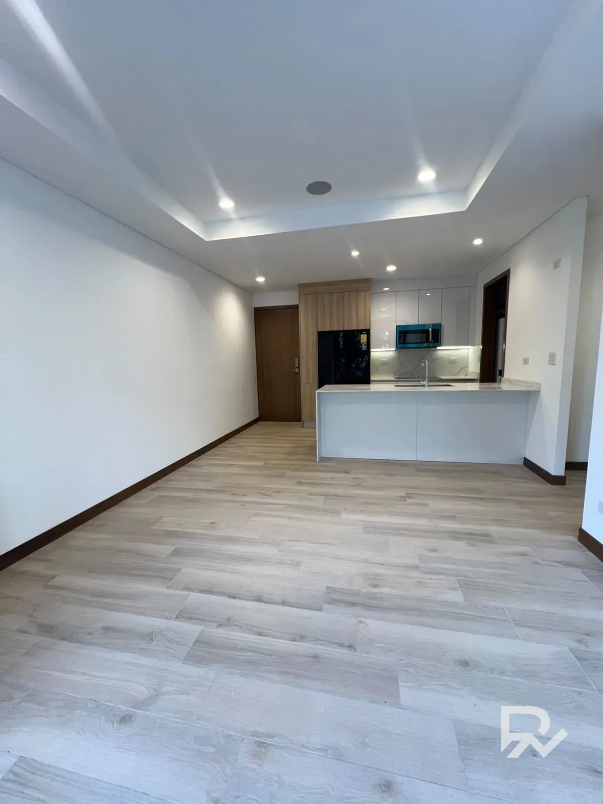 Alquiler de hermoso apartamento en Ferre Diez zona 10 para estrenar — Apartamento en Alquiler en Ferré Diez, Zona 10, Guatemala, Ciudad — foto 6 de 17
