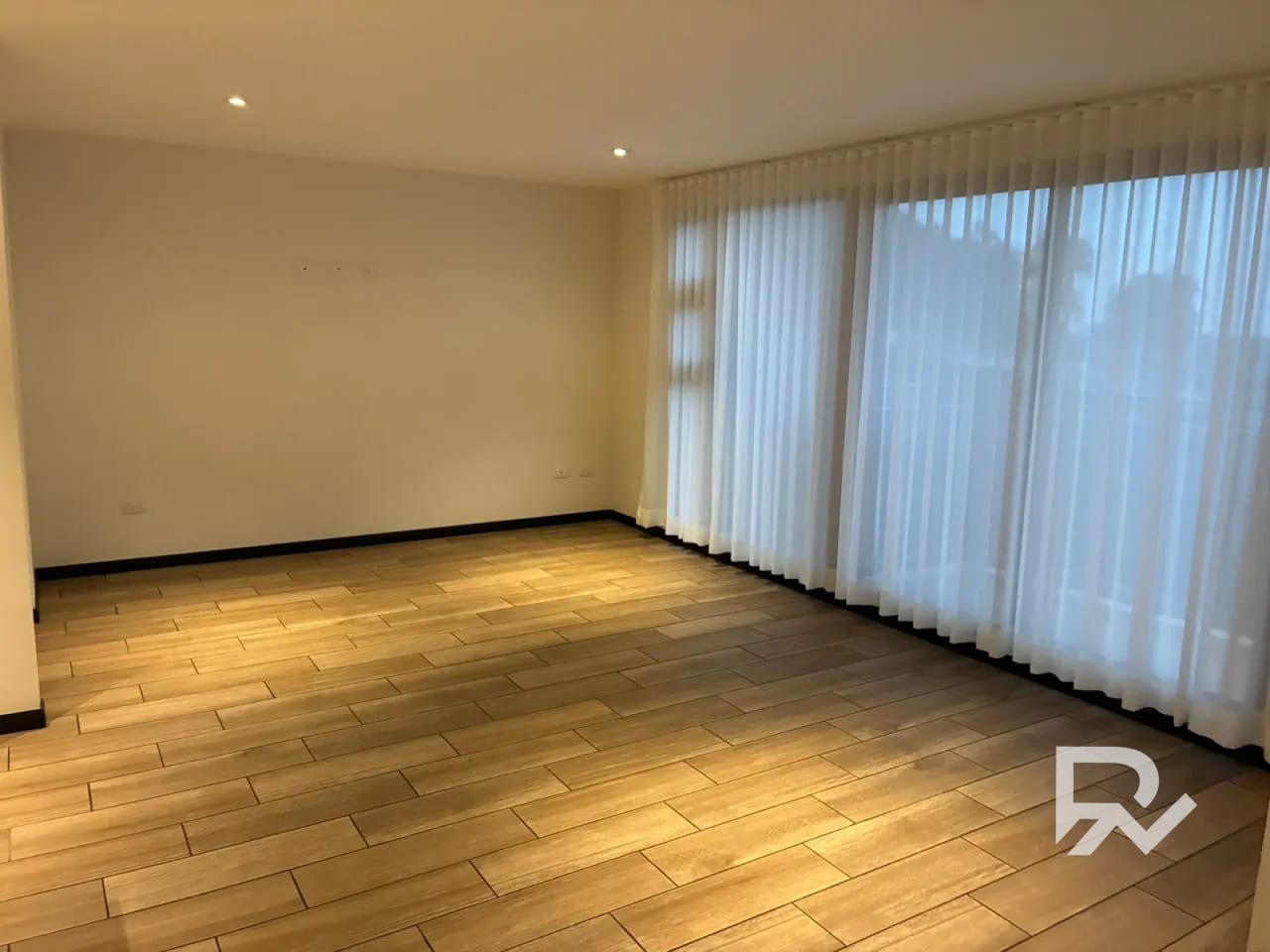 Apartamento para estrenar en alquiler San Isidro 20-21, Zona 16 — Apartamento en Alquiler en San Isidro 20/21, Zona 16, Guatemala, Ciudad — foto 1 de 10