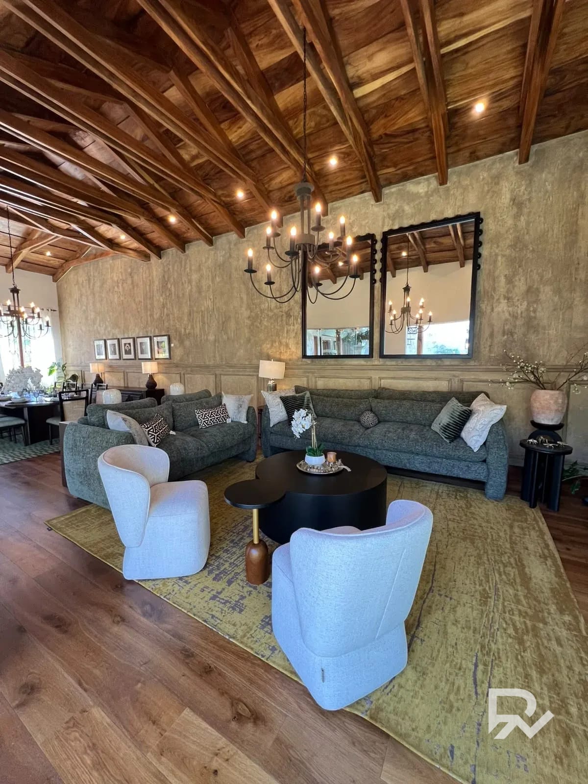 Casa Santa Catalina de Siena ( PASEO ANTIGUA) — Casa en Venta en Antigua, Sacatepéquez — foto 1 de 15