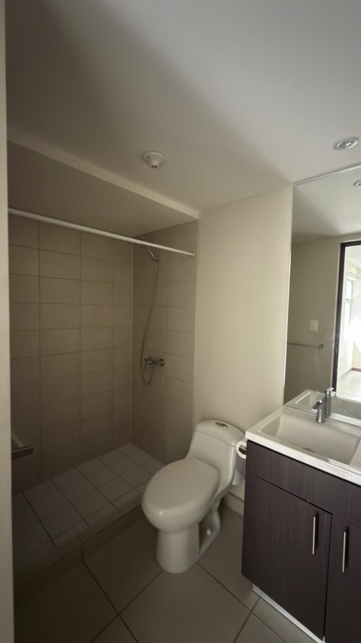 RENTA DE APARTAMENTO ALEGRIA CONDADO NARANJO — Apartamento en Alquiler en Condado Naranjo, Zona 4 Mixco, Guatemala, Ciudad — foto 7 de 8