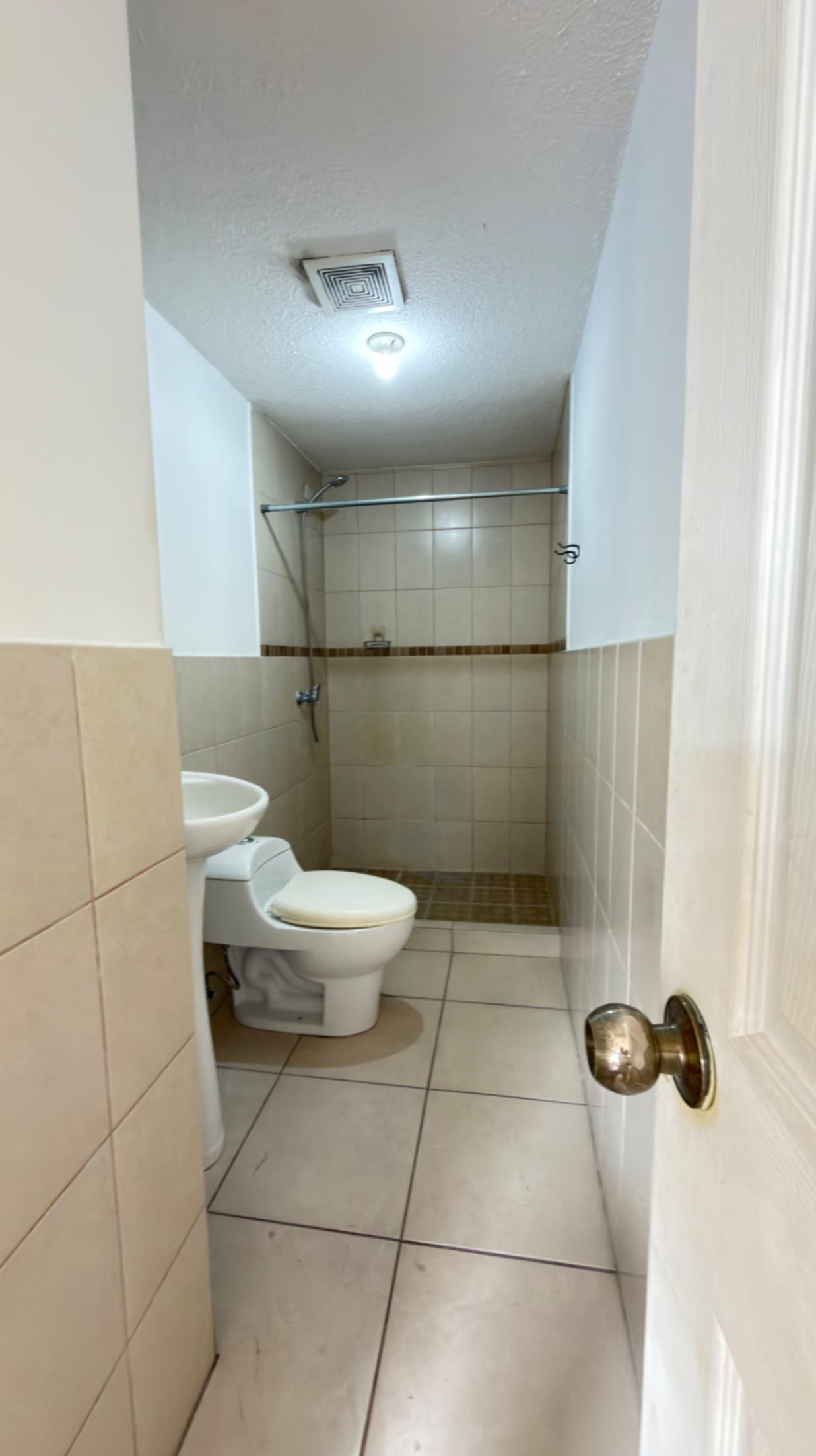Apartamento en Renta/ Historico 1 /zona 1 — Apartamento en Alquiler en El Centro, Zona 1, Guatemala, Ciudad — foto 4 de 12