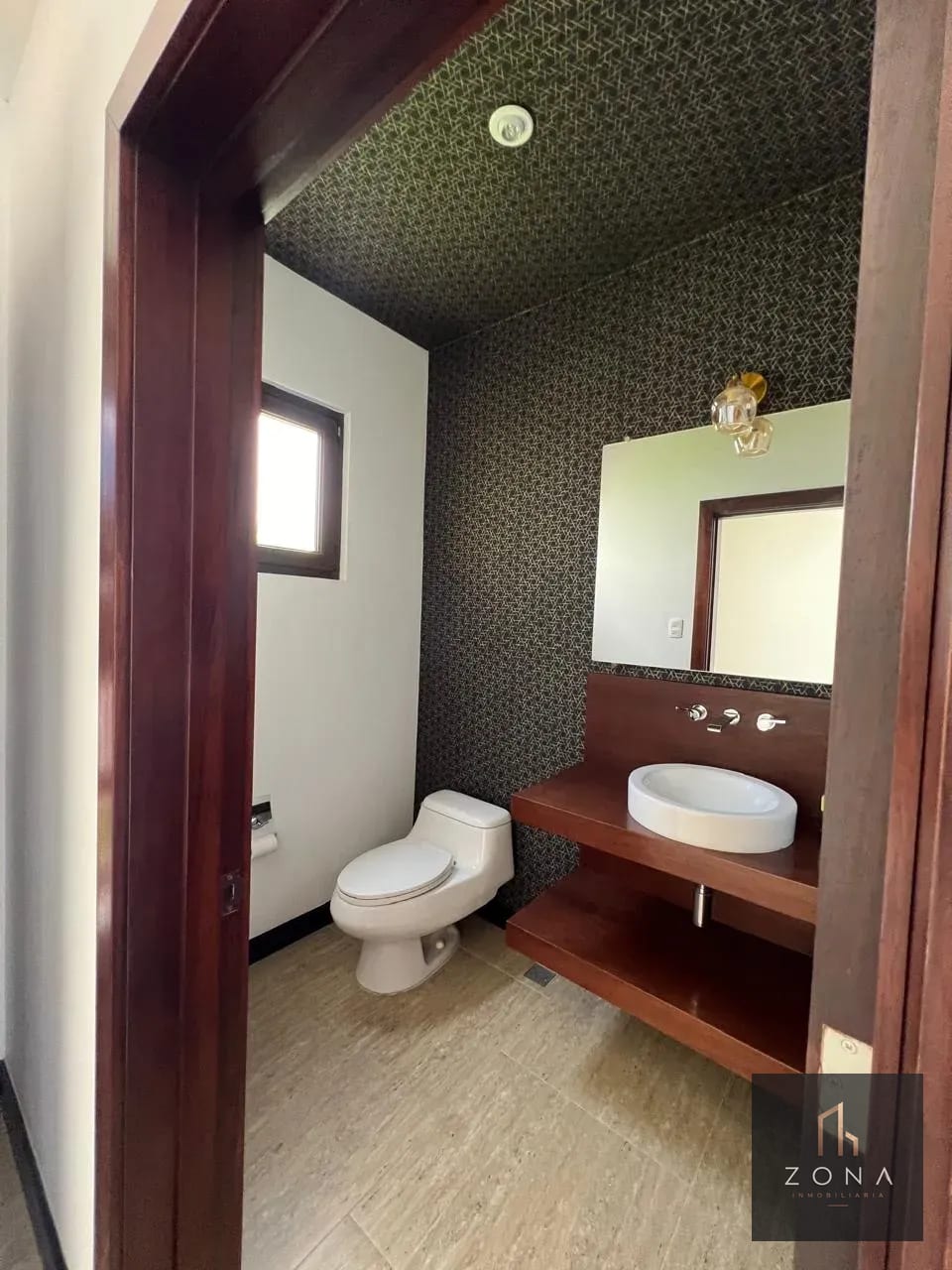 Casa en VENTA, Muxbal — Casa en Venta en Muxbal, Guatemala, Ciudad — foto 2 de 11