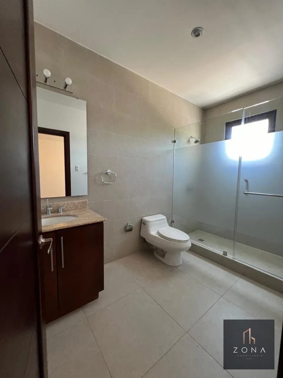 Casa en VENTA, Muxbal — Casa en Venta en Muxbal, Guatemala, Ciudad — foto 8 de 11