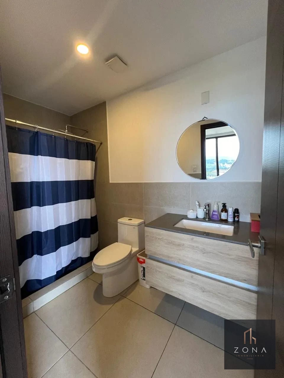 Apartamento Renta, Z10 — Apartamento en Alquiler en Zona 14, Guatemala, Ciudad — foto 7 de 12