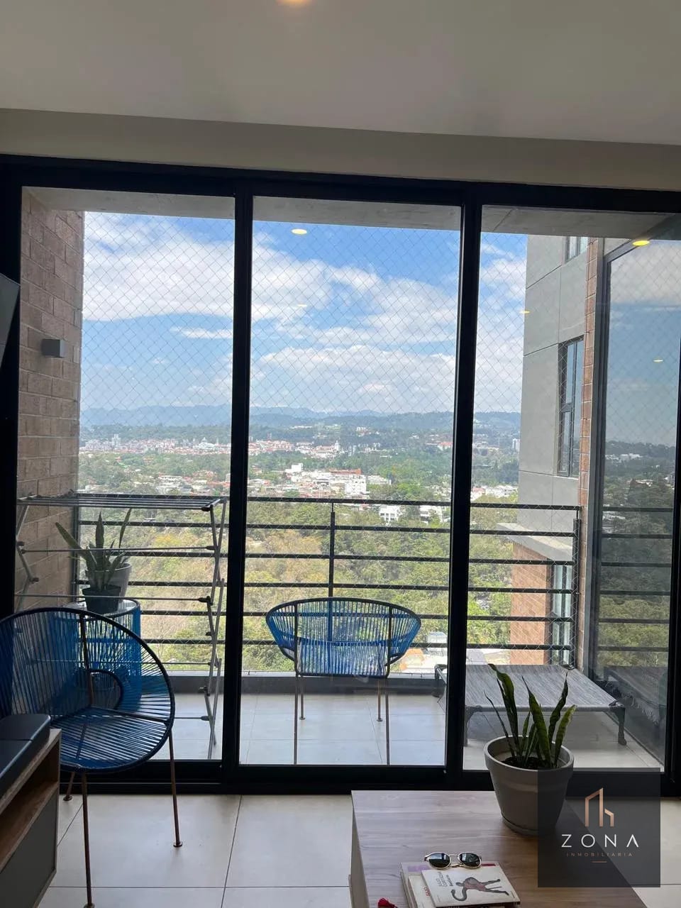 Apartamento Renta, Z10 — Apartamento en Alquiler en Zona 14, Guatemala, Ciudad — foto 12 de 12