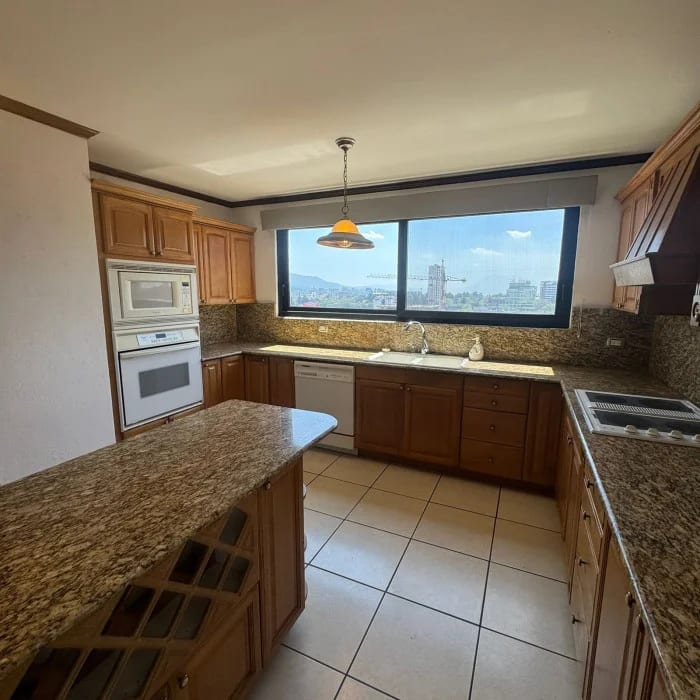 Penthouse en venta en zona 10 495 mts2 — Apartamento en Venta en Torre Castelar, Zona 10, Guatemala, Ciudad — foto 8 de 13