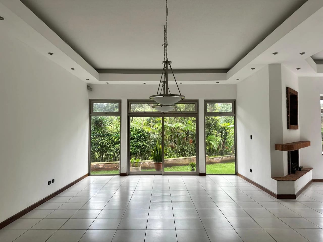 Casa en venta en zona 16 Sector kanajuyu — Casa en Venta en Zona 16, Guatemala, Ciudad — foto 2 de 15
