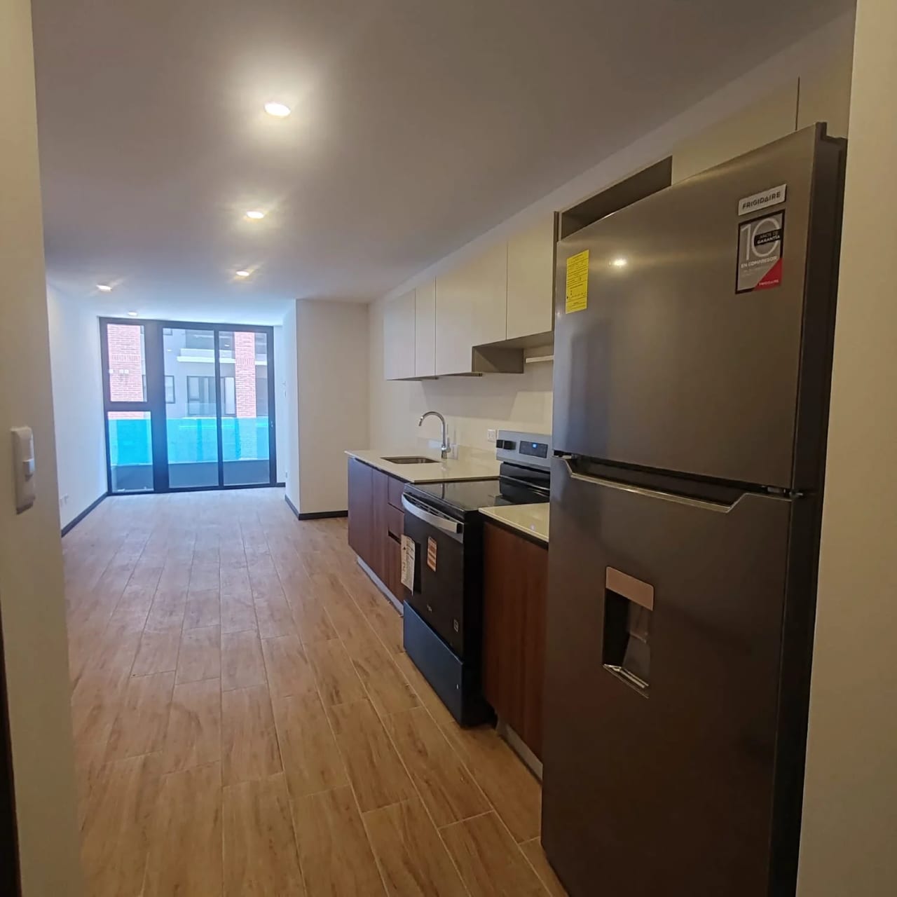 Apartamento nuevo en renta en Las Américas zonas 13 — Apartamento en Venta en Elemento Plaza Berlín, Zona 13, Guatemala, Ciudad — foto 2 de 6