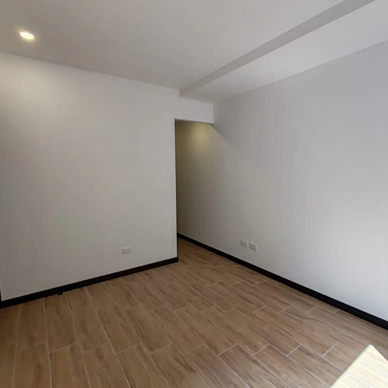 Apartamento nuevo en renta en Las Américas zonas 13 — Apartamento en Venta en Elemento Plaza Berlín, Zona 13, Guatemala, Ciudad — foto 4 de 6