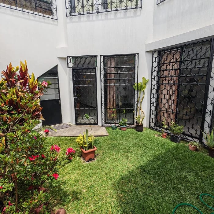 Casa en venta en Jardines de Utatlán zona 11 — Casa en Venta en Zona 11, Guatemala, Ciudad — foto 3 de 16
