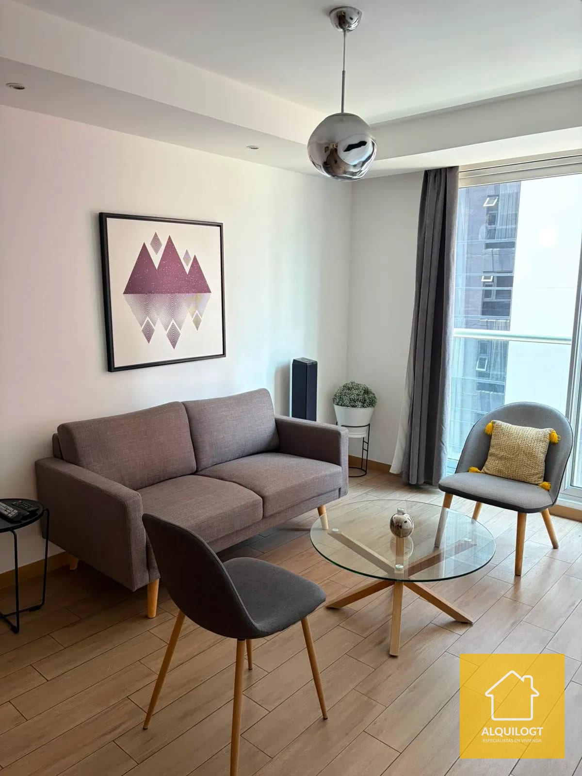 Apartamento Amueblado los Próceres Zona 10 de 2 Hab AGT3085 — Apartamento en Alquiler en City Haus, Zona 10, Guatemala, Ciudad — foto 1 de 12