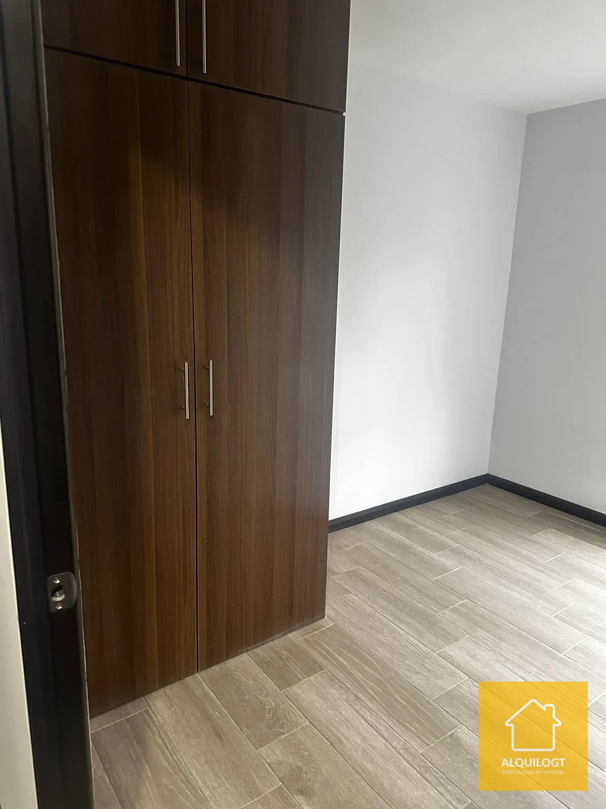 Apartamento en el KM 18.5 Cerca de Sporta y Olmeca Carr el Salvador — Apartamento en Alquiler en Bari, Carretera a El Salvador, Guatemala, Ciudad — foto 2 de 11