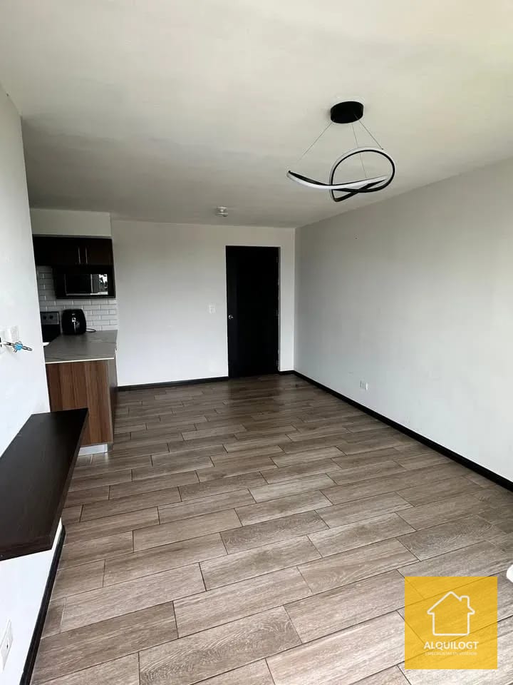 Apartamento en Bari Carr el Salvador de 3 Habitaciones — Apartamento en Alquiler en Bari, Carretera a El Salvador, Guatemala, Ciudad — foto 7 de 11