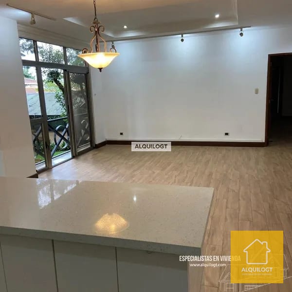 Amplio Apartamento Diagonal 6 Zona 10 de 3 Hab AGT1015 — Apartamento en Venta en Oakland I, Zona 10, Guatemala, Ciudad — foto 2 de 11