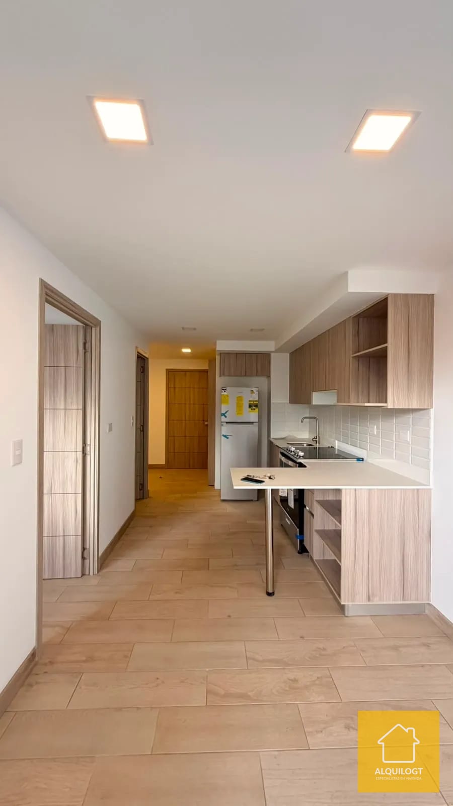 Apartamento Amueblado Santa Elisa Zona 12 — Apartamento en Alquiler en Armonía, Zona 12, Guatemala, Ciudad — foto 1 de 13