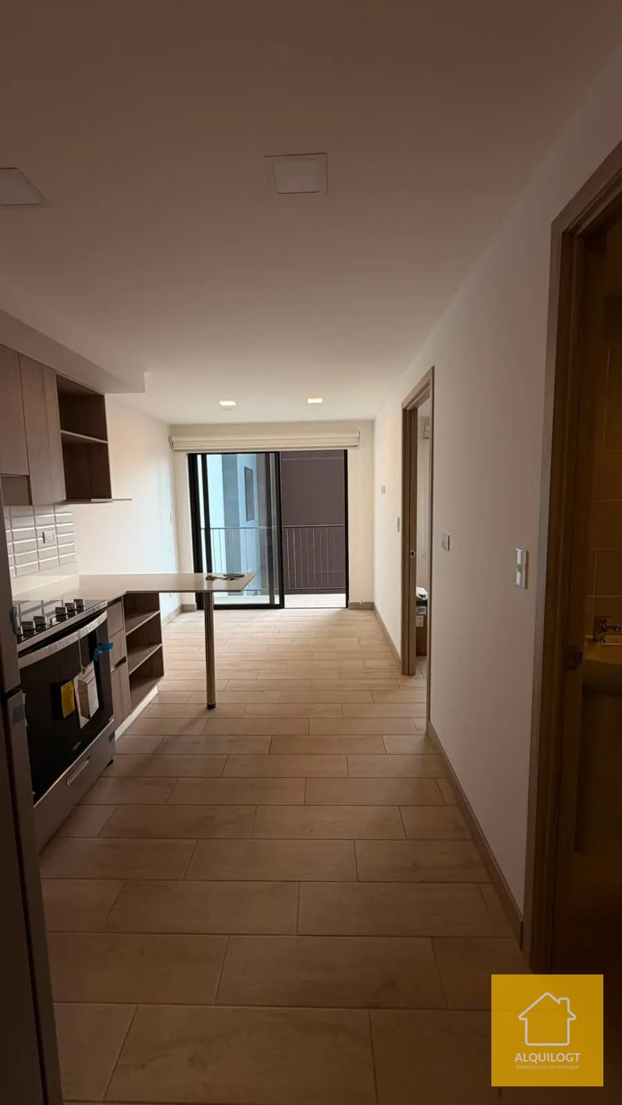 Apartamento Amueblado Santa Elisa Zona 12 — Apartamento en Alquiler en Armonía, Zona 12, Guatemala, Ciudad — foto 11 de 13