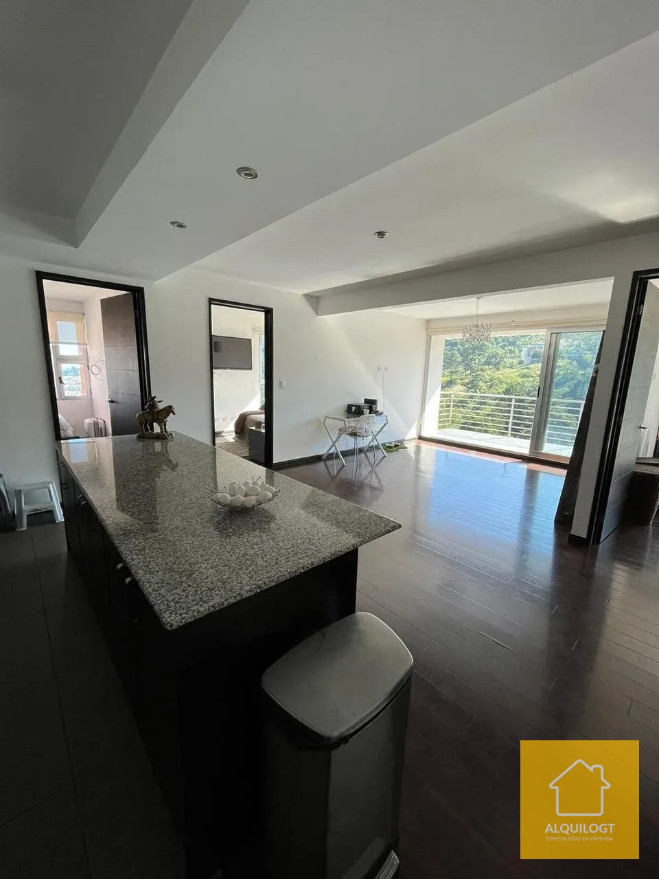 Apartamento en Nueva Caledonia Zona 16 — Apartamento en Venta en Nueva Caledonia, Zona 16, Guatemala, Ciudad — foto 11 de 14