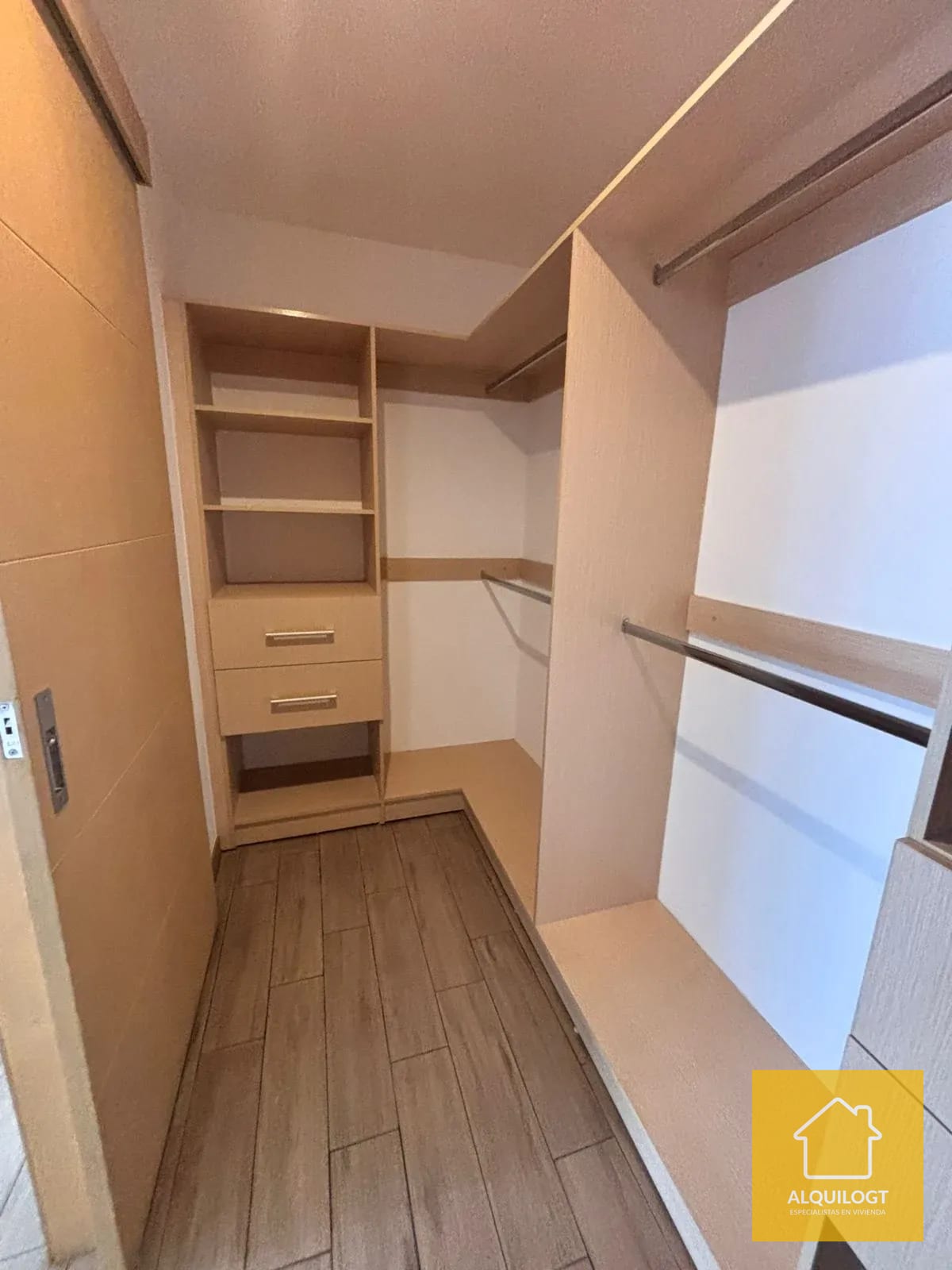 Apartamento los Próceres Zona 10 de 3 Hab AGT3017 City Haus — Apartamento en Alquiler en City Haus, Zona 10, Guatemala, Ciudad — foto 5 de 17