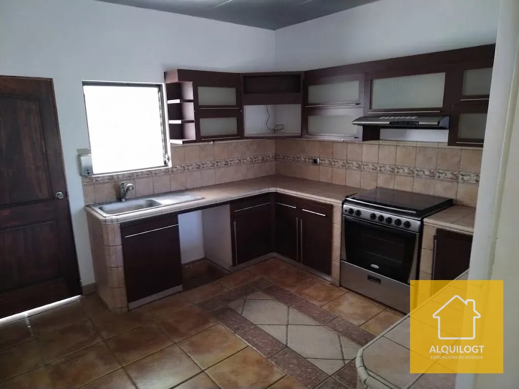 Oportunidad Casa San Cristobal Mixco de 3 Hab AGT3119 — Casa en Alquiler en Vista al Valle, Zona 8 Mixco, Guatemala, Ciudad — foto 15 de 16