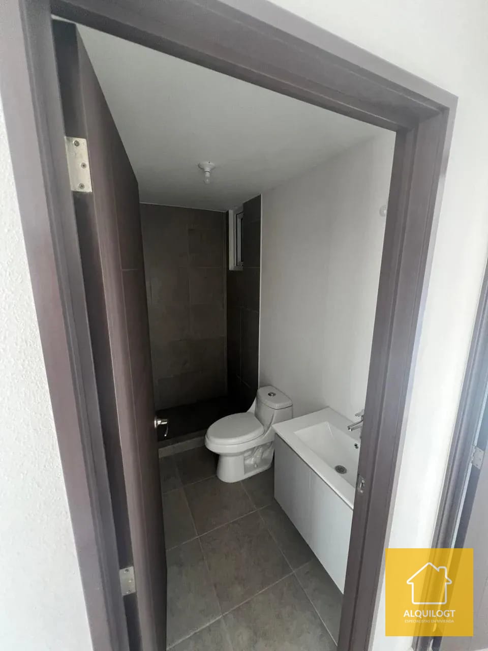 Apartamento Parque San Jorge 2 Habitaciones — Apartamento en Alquiler en San Jorge, Zona 11, Guatemala, Ciudad — foto 7 de 8