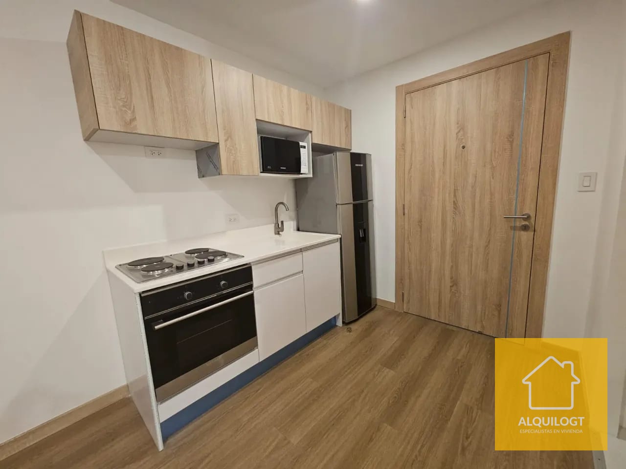 Apartamento Zona 4 en Vivo 4 — Apartamento en Alquiler en Vivo Zona 4, Zona 4, Guatemala, Ciudad — foto 2 de 9