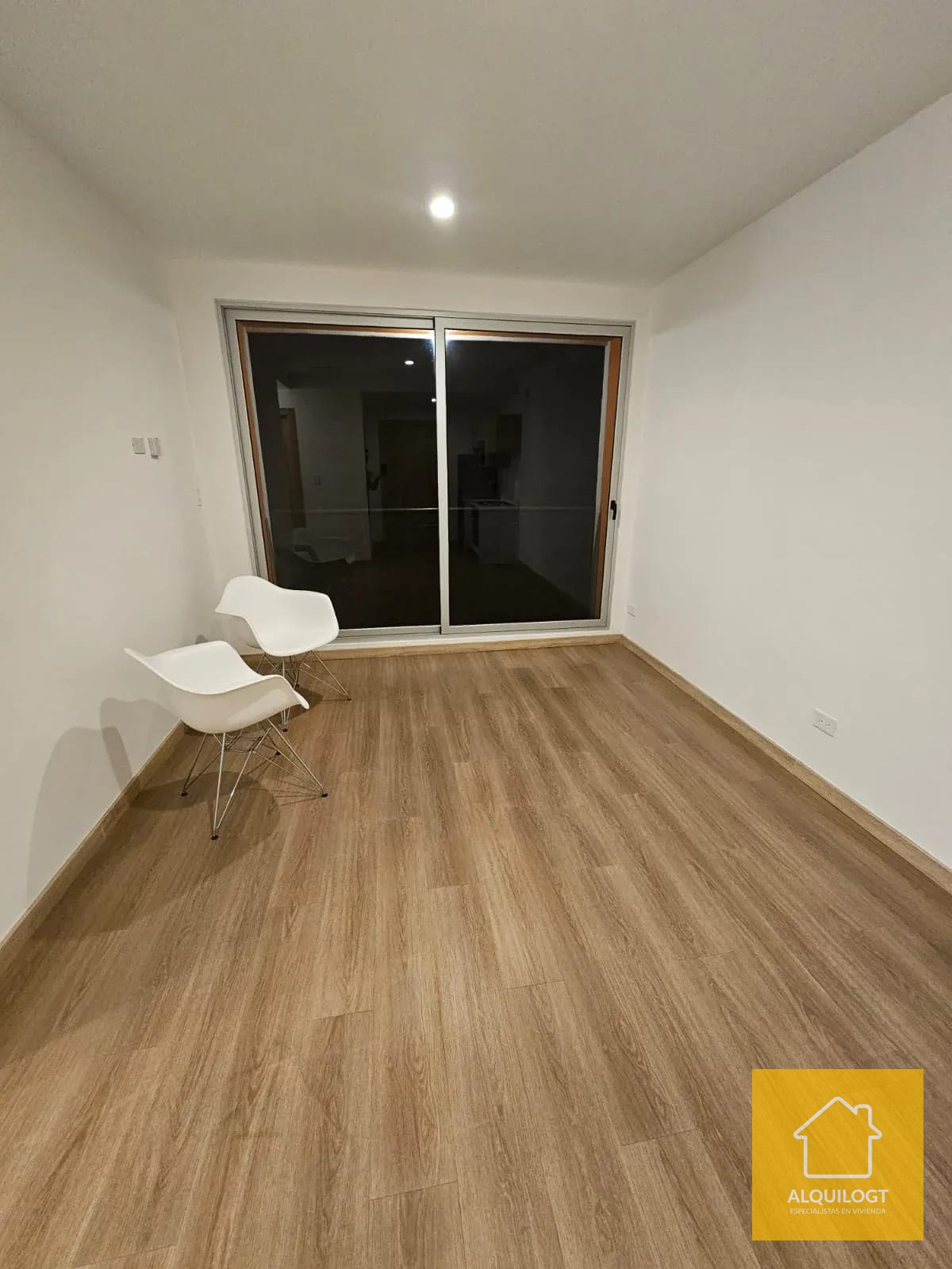 Apartamento Zona 4 en Vivo 4 — Apartamento en Alquiler en Vivo Zona 4, Zona 4, Guatemala, Ciudad — foto 5 de 9