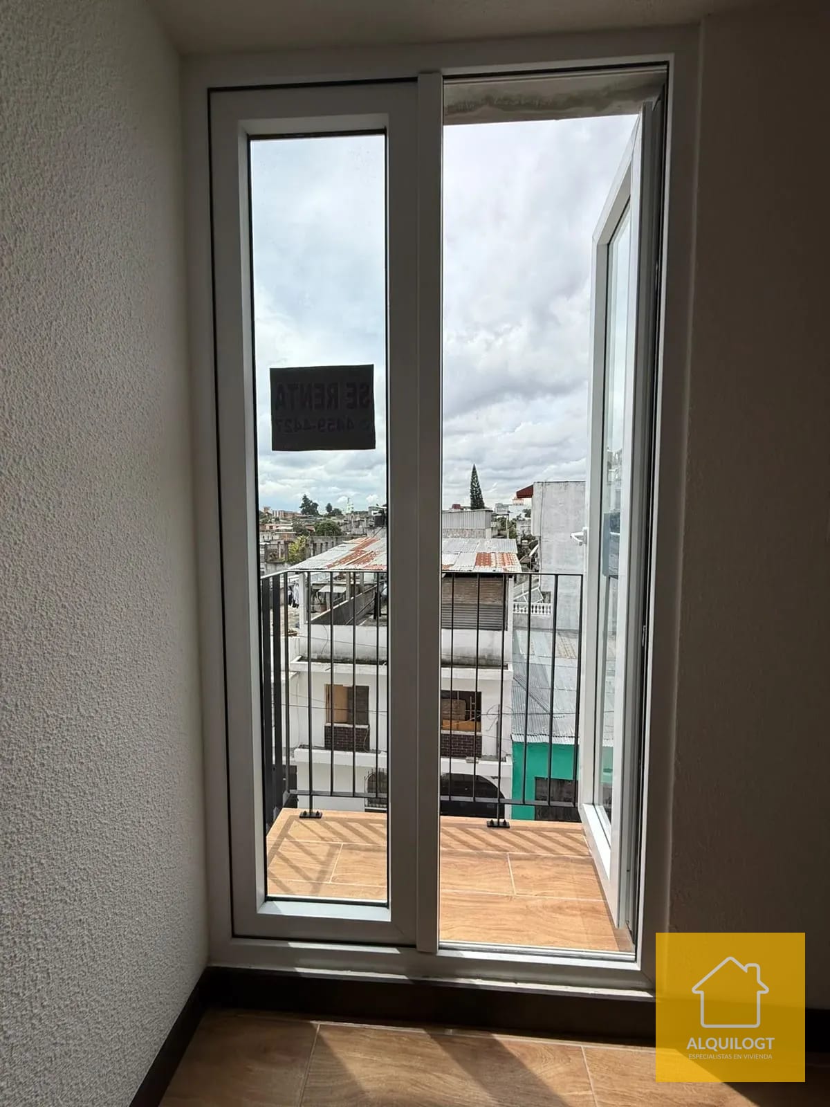 Apartamento Frente al Cerrito del Carmen Zona 1 Vecindario Salome — Apartamento en Alquiler en El Centro, Zona 1, Guatemala, Ciudad — foto 2 de 11