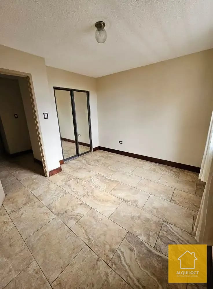 Apartamento la Zona Viva Zona 10 Excelente Ubicacion — Apartamento en Alquiler en Canamco, Zona 10, Guatemala, Ciudad — foto 3 de 12