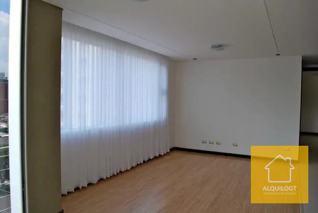 Apartamento Cerca Av. las Americas Zona 14 Torre 14 2 Habitaciones — Bodega / Ofibodega en Alquiler en Torre 14, Zona 14, Guatemala, Ciudad — foto 4 de 10