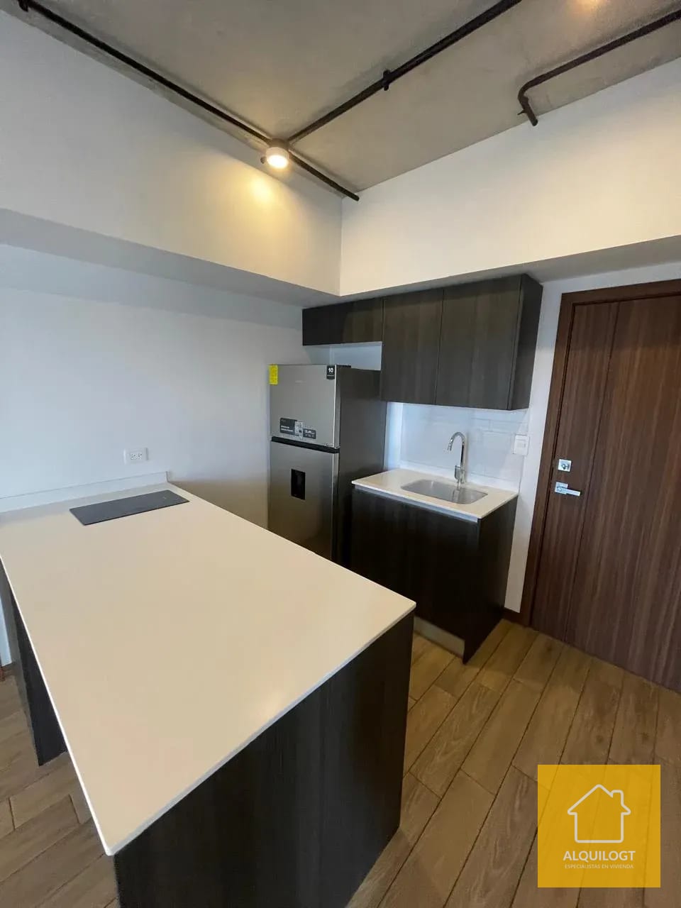 Apartamento en Inara 4 para Entrenar — Apartamento en Alquiler en Inara Cuatro Norte, Zona 4, Guatemala, Ciudad — foto 1 de 17