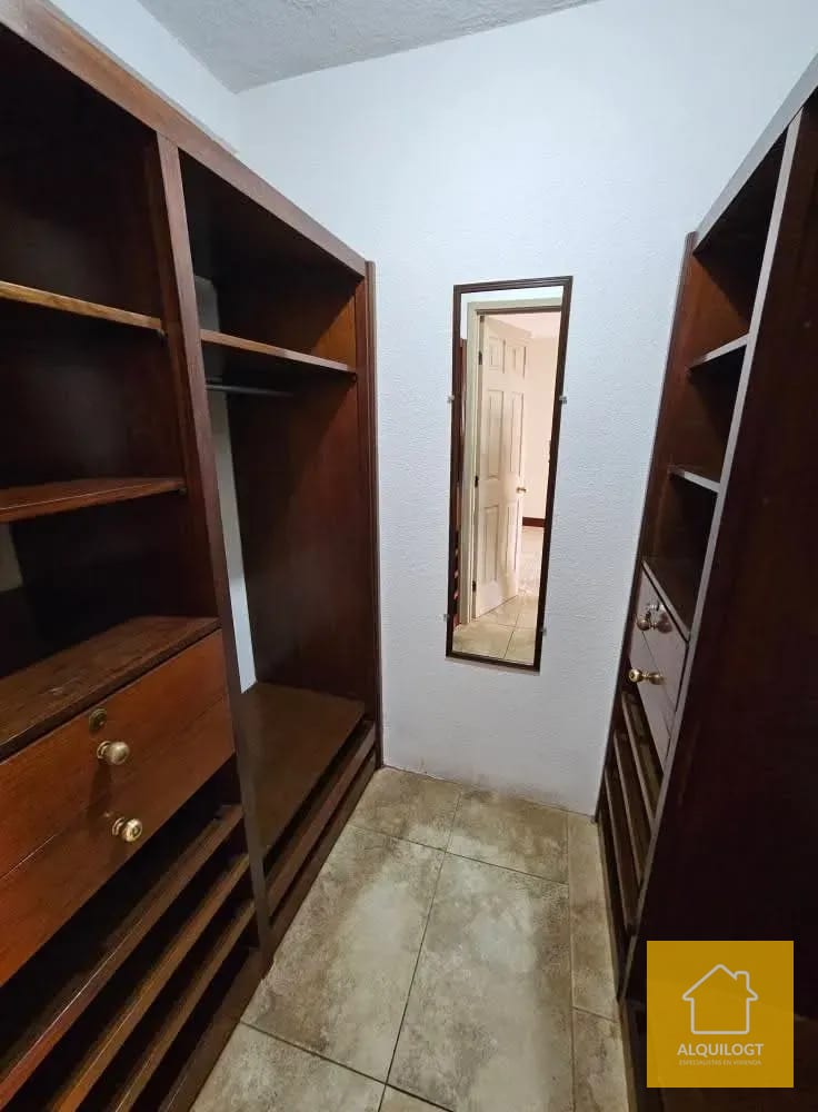 Apto en Edif Canamco a un Costado de Fontabella — Apartamento en Alquiler en Canamco, Zona 10, Guatemala, Ciudad — foto 12 de 13