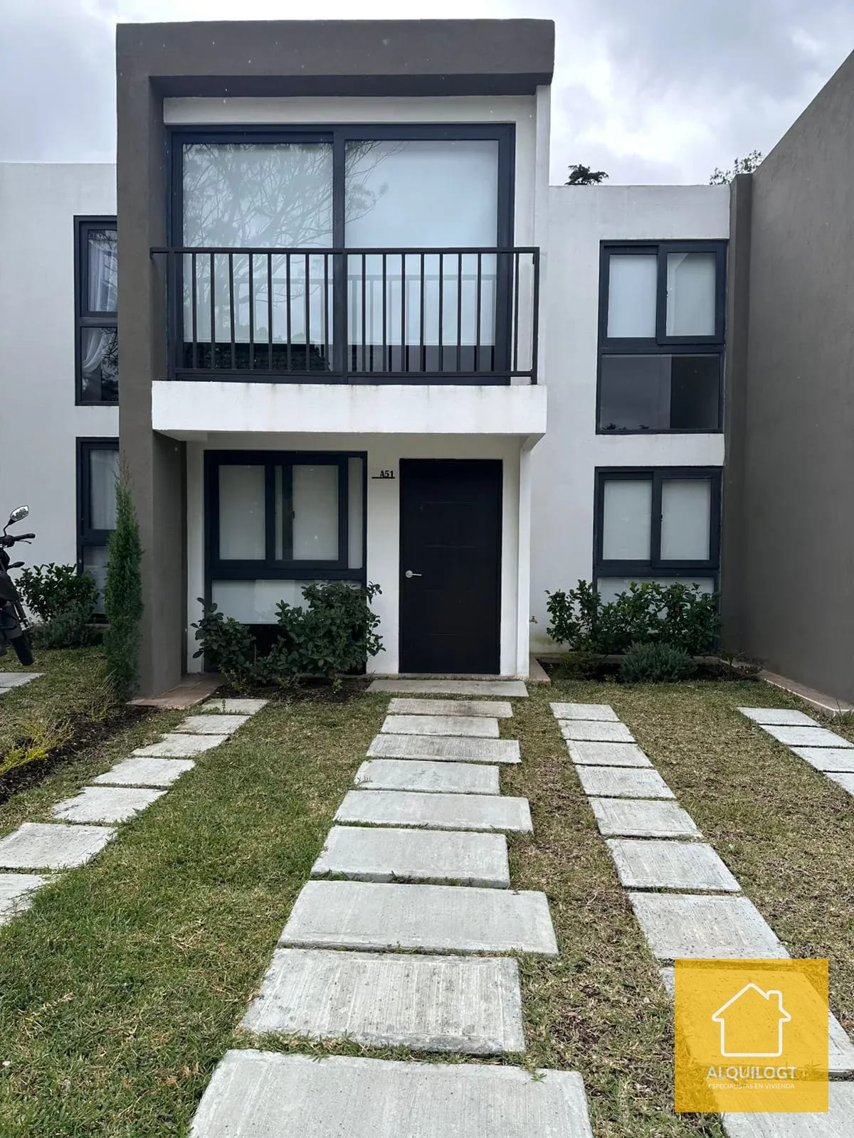 Casa Camino al Platanar S José Pinula Condominio Arbarela — Casa en Venta en Condado Florenza, San José Pinula, Guatemala, Ciudad — foto 1 de 17