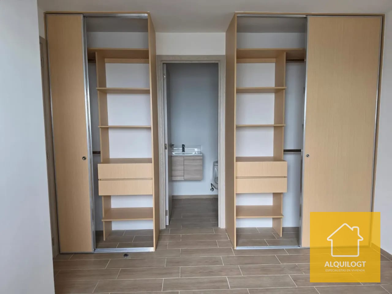 Apartamento Sobre la Petapa Acceso a Atanasio Tzul Andares Doce — Apartamento en Alquiler en Andares Doce, Zona 12, Guatemala, Ciudad — foto 15 de 16