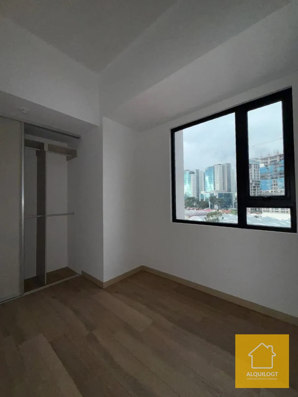 Apartamento Zona 10 en Vie los Proceres Ubicacion Privilegiada 2 Habi — Apartamento en Alquiler en Vié Los Próceres, Zona 10, Guatemala, Ciudad — foto 5 de 10