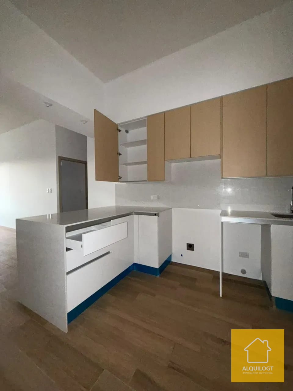 Apartamento Zona 10 en Vie los Proceres Ubicacion Privilegiada 2 Habi — Apartamento en Alquiler en Vié Los Próceres, Zona 10, Guatemala, Ciudad — foto 6 de 10