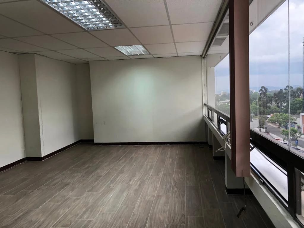 Oficna en Geminis — Oficina en Alquiler en Géminis 10, Zona 10, Guatemala, Ciudad — foto 1 de 5