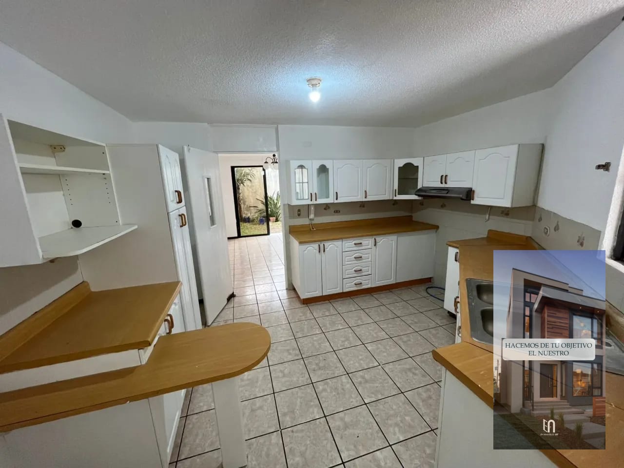 Casa en Venta en Villa Los Pinabetes Km. 19.5 Carr. San José Pinula — Casa en Venta en Los Pinabetes, Carretera a El Salvador, Guatemala, Ciudad — foto 4 de 10