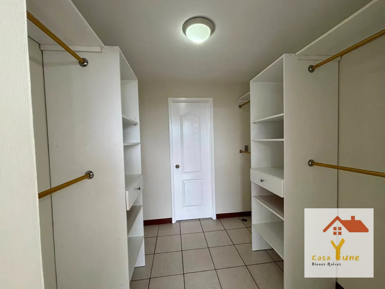 Apartamento en alquiler zona 14 Santorini — Apartamento en Alquiler en Santorini, Zona 14, Guatemala, Ciudad — foto 4 de 17