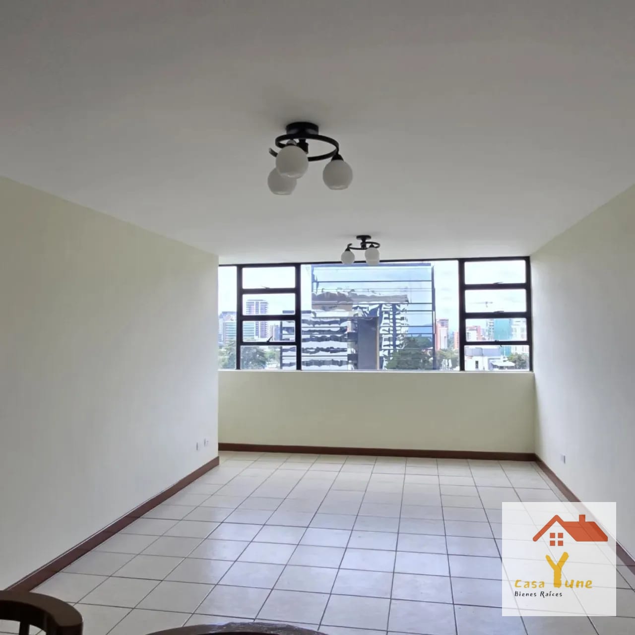 Apartamento en alquiler zona 14 Santorini — Apartamento en Alquiler en Santorini, Zona 14, Guatemala, Ciudad — foto 16 de 17
