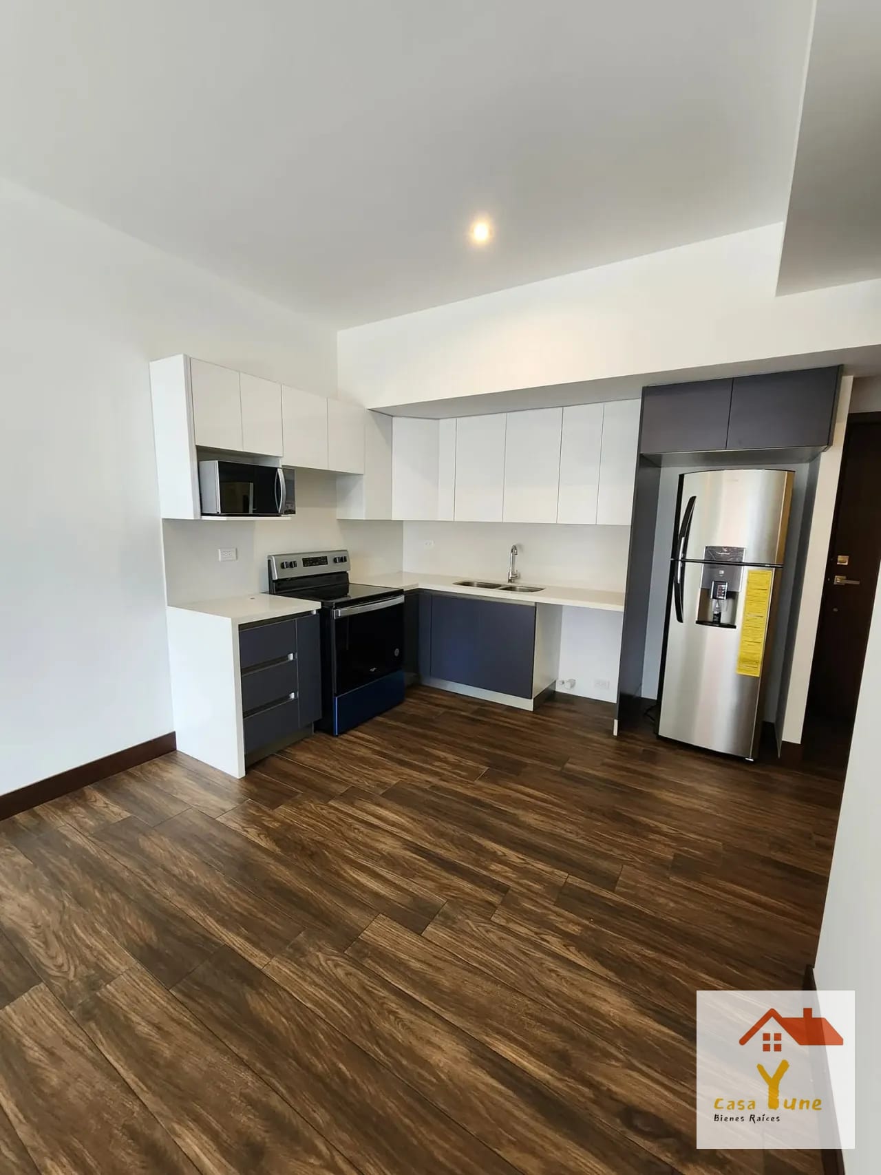Apartamento en alquiler zona 14 Sector exclusivo — Apartamento en Alquiler en Casa Roble, Zona 14, Guatemala, Ciudad — foto 12 de 14