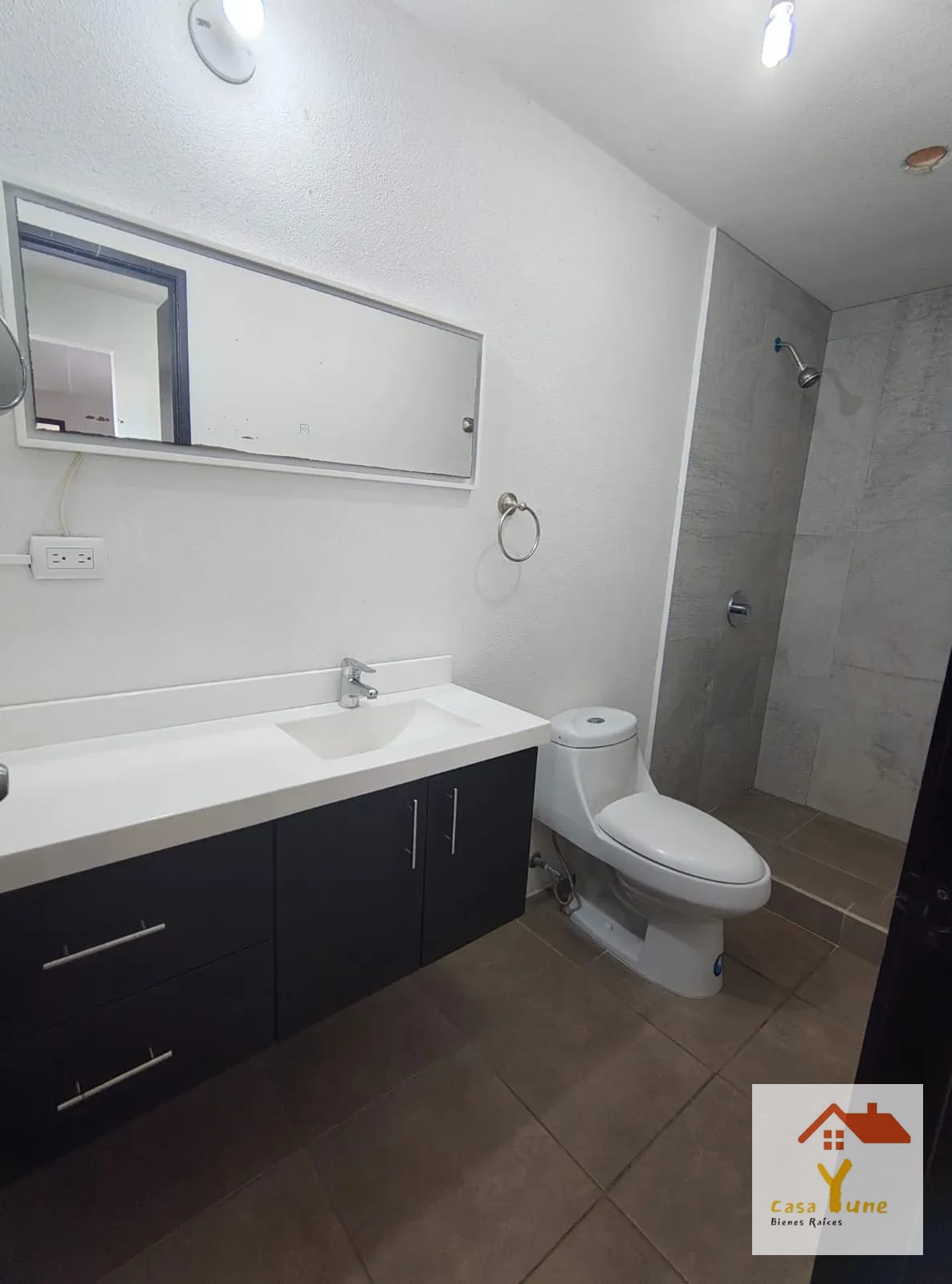 Casa en venta Alamedas de Santo Domingo — Casa en Venta en Alamedas de Santo Domingo, Carretera a El Salvador, Guatemala, Ciudad — foto 8 de 15