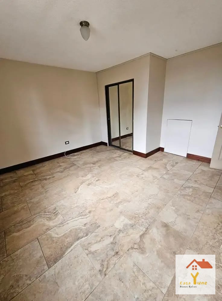 Apartamento en alquiler zona 10 muy amplio — Apartamento en Alquiler en Zona 10, Guatemala, Ciudad — foto 7 de 11