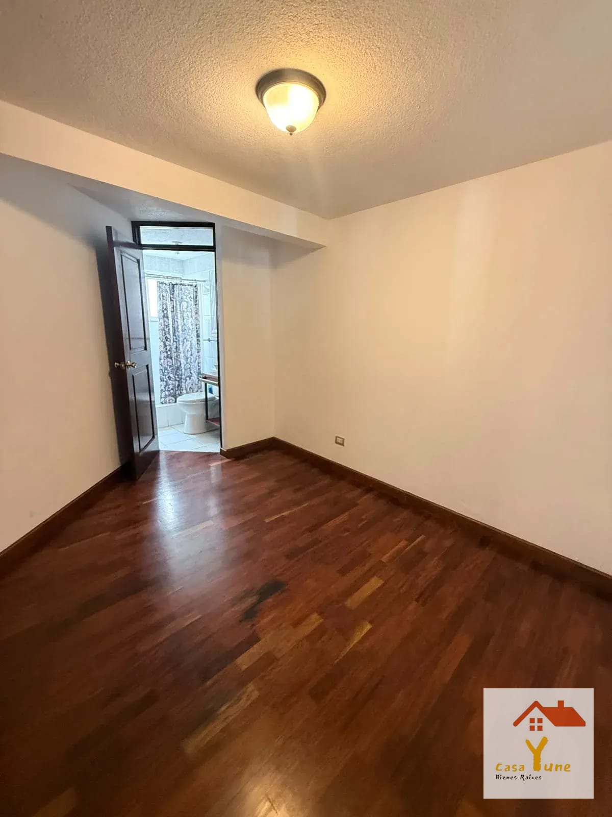 Casa en alquiler Los Eucaliptos kilómetro 8.5 Al Salvador — Casa en Alquiler en Eucaliptos, Carretera a El Salvador, Guatemala, Ciudad — foto 11 de 16