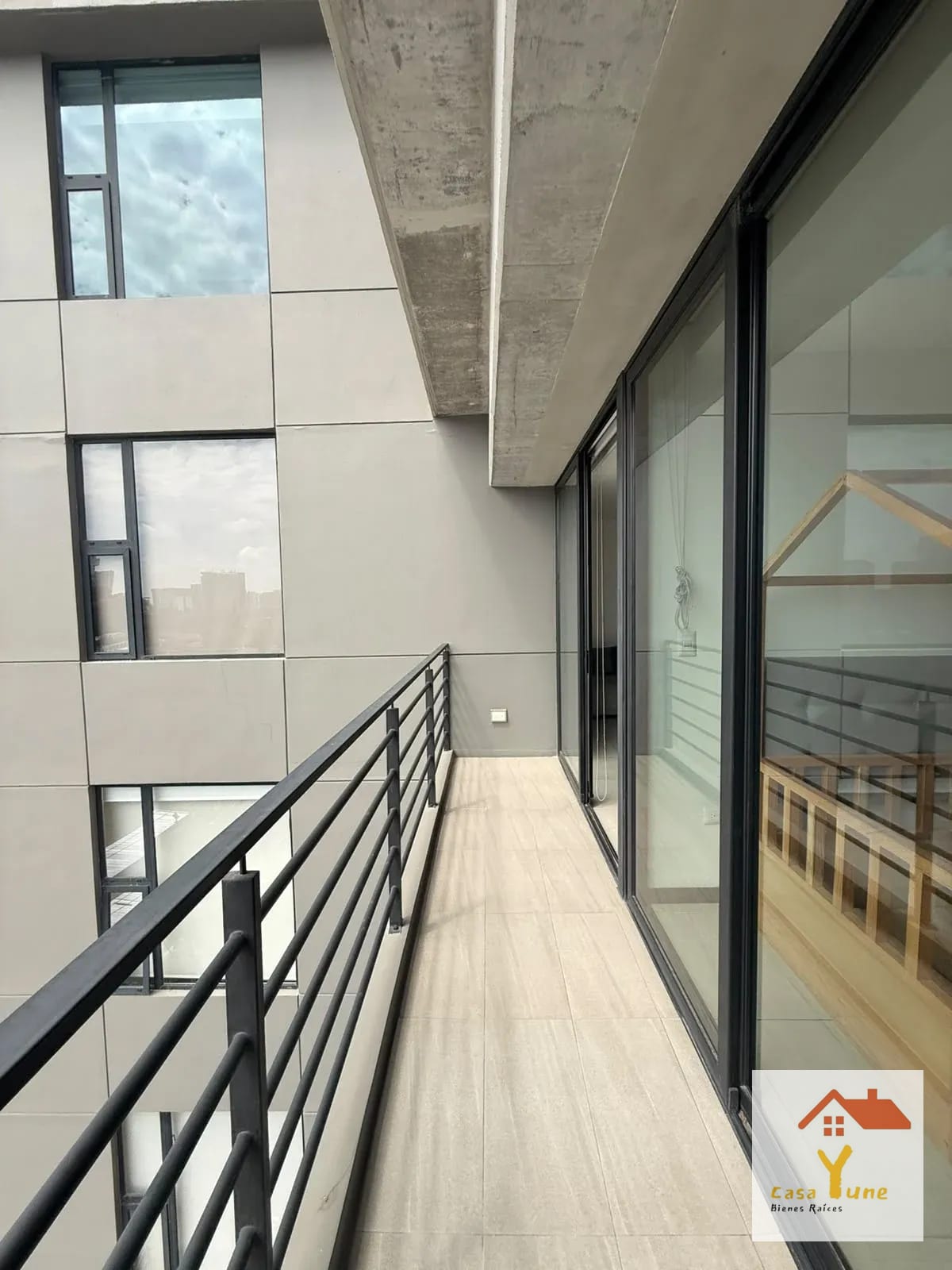 APARTAMENTO EN VENTA ZONA 10 MIRA semi amueblado — Apartamento en Venta en Mira, Zona 10, Guatemala, Ciudad — foto 9 de 14