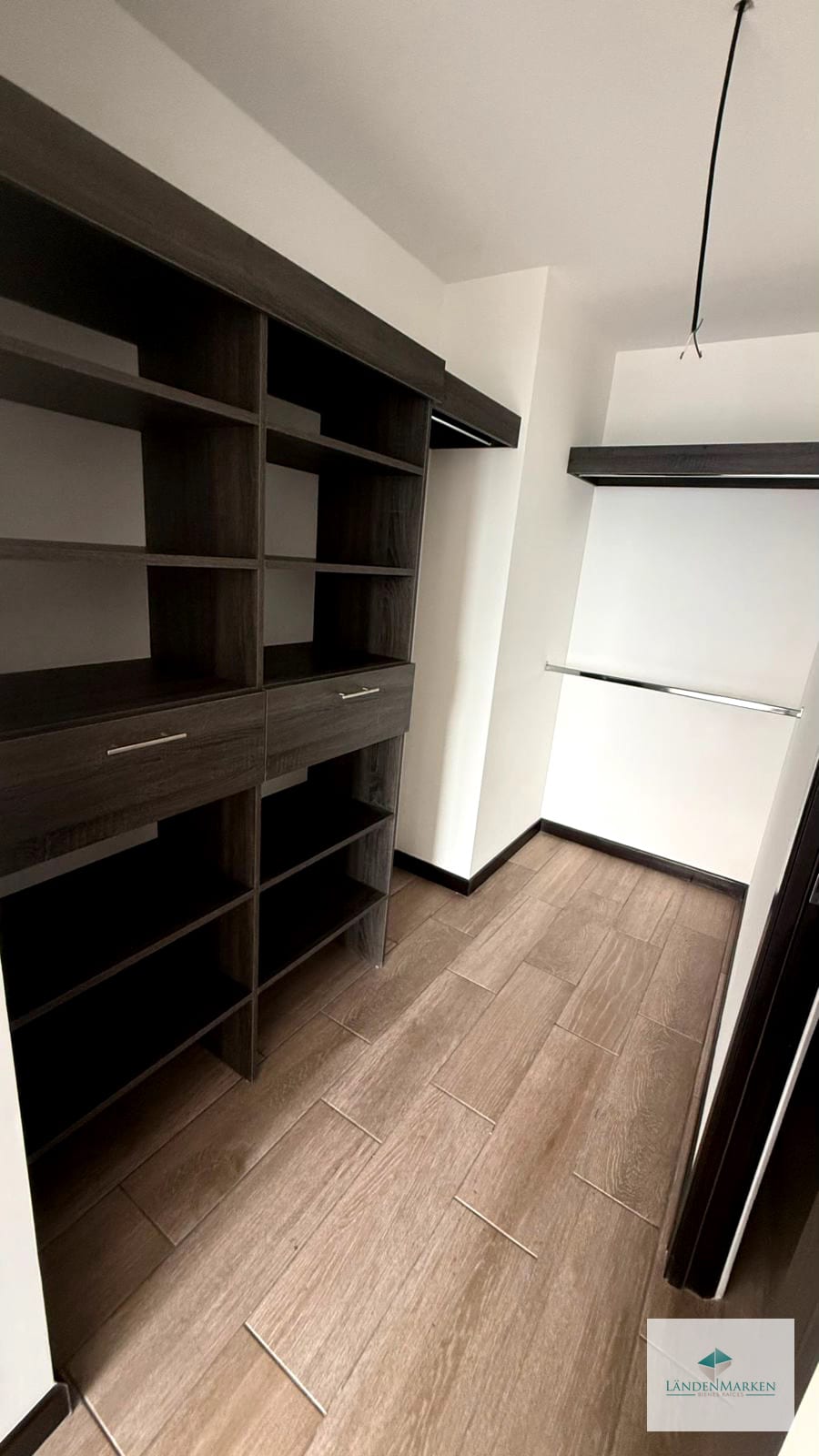 APARTAMENTO AMPLIO PARA ESTRENAR EN EDIFICIO PETÁPOLIS ZONA 12 — Apartamento en Alquiler en Petápolis, Zona 12, Guatemala, Ciudad — foto 12 de 16