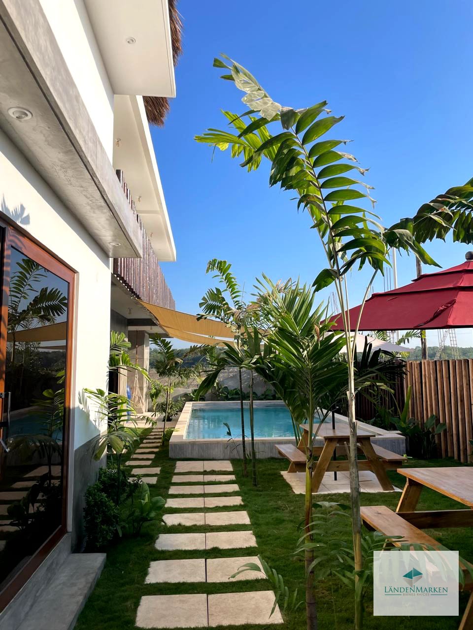MODERNA CASA EN EL PAREDÓN SIPACATE - AMUEBLADA Y EQUIPADA — Casa vacacional en Venta en El Paredón, Escuintla — foto 13 de 14
