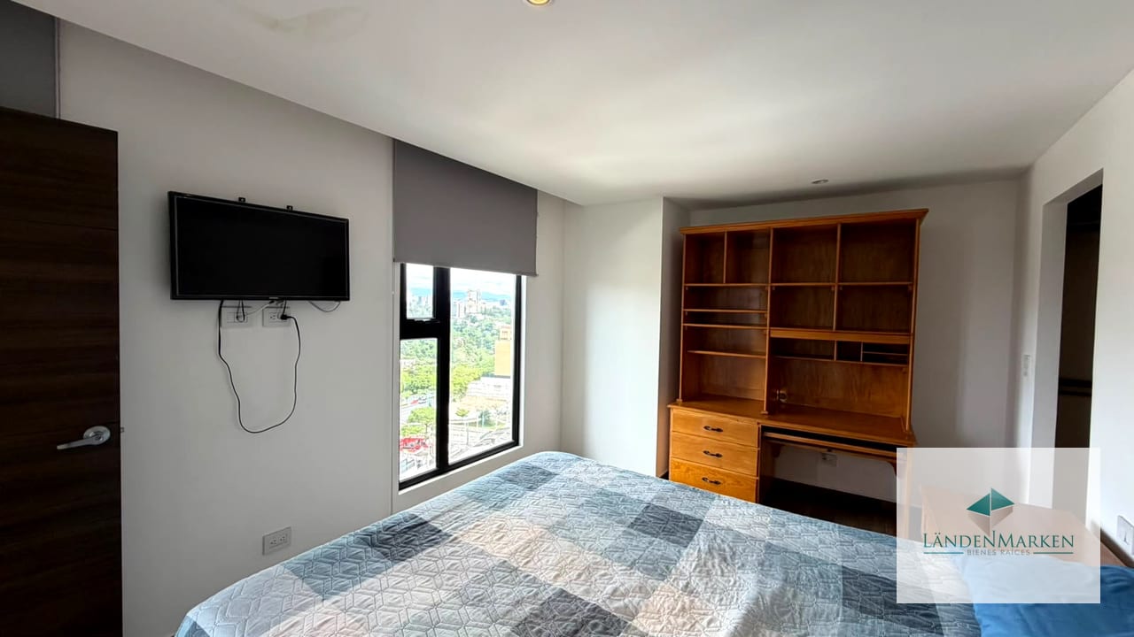 ALQUILER APARTAMENTO AMUEBLADO Y EQUIPADO EN EDIFICIO PARQUE 15 - Image 4